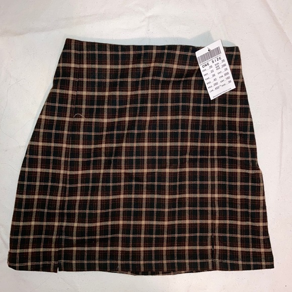 Brandy Melville Dresses & Skirts - Brandy Melville plaid skirt
